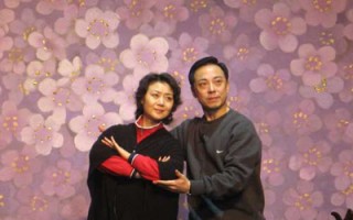 李胜素和于魁智拥抱，李胜素和于魁智拥抱照片